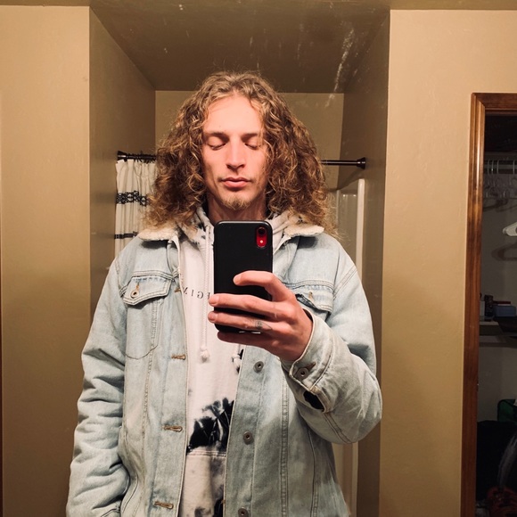 Meet your Posher, Steven - Picture 1 of 1